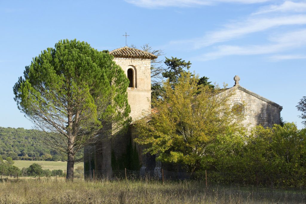 France, Var (83), Dracenie, Ampus, chapelle Notre Dame de Speluque (XIIe), classee Monument Historique propriete privee
