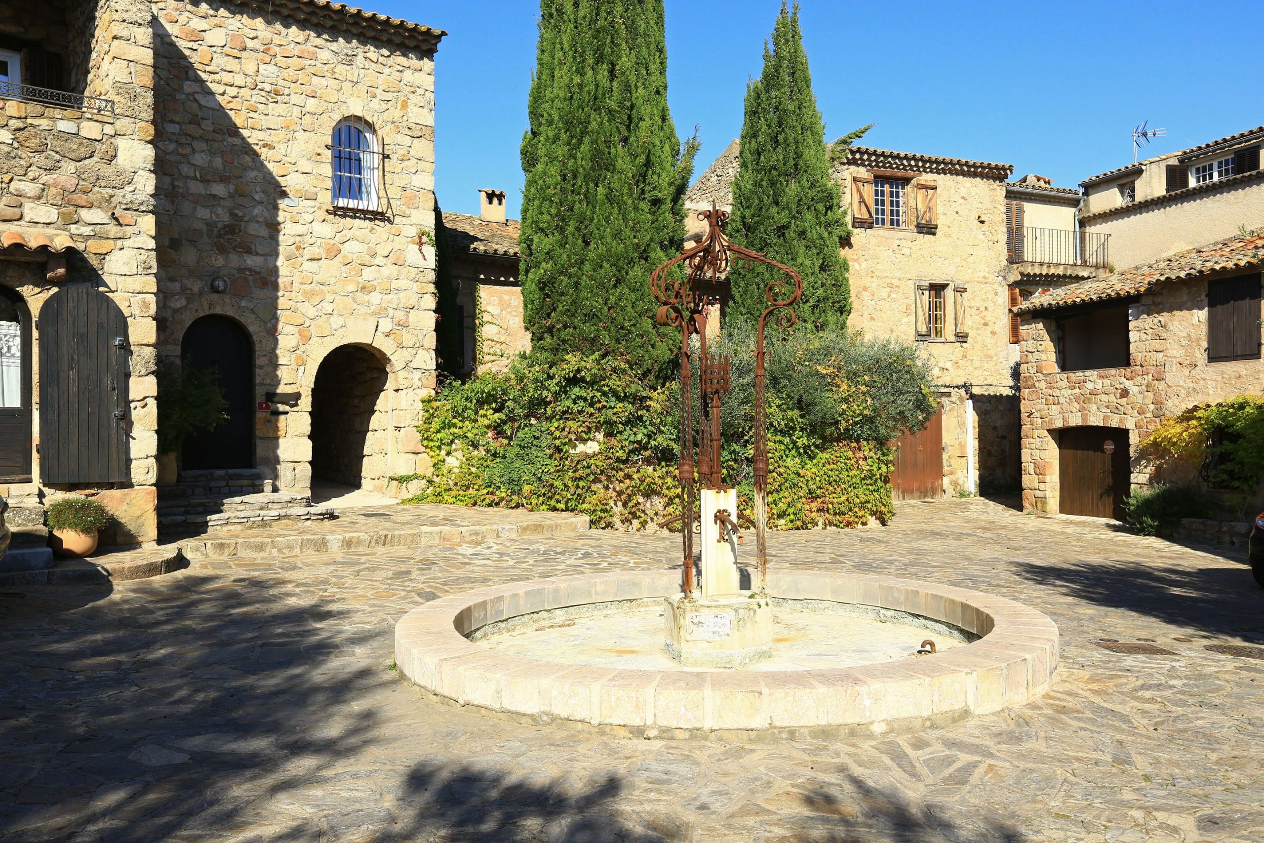 Randonnée – Les Arcs sur Argens – Les menhirs des Terriers | Tourisme