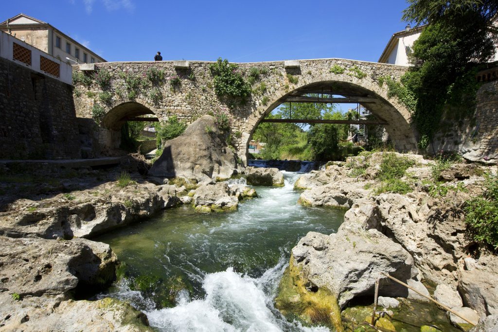 France, Var (83), Dracenie, Trans en Provence, Pont Vieux sur la Nartuby