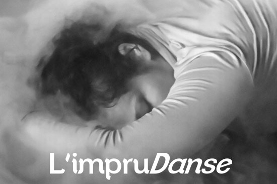 Visuel d'une danseuse en noir et blanc avec un effet cotonneux, affiche du festival de danse L'ImpruDanse 2026 au théâtre en Dracénie.